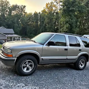 2000 Chevrolet Blazer Sport Utility 2D