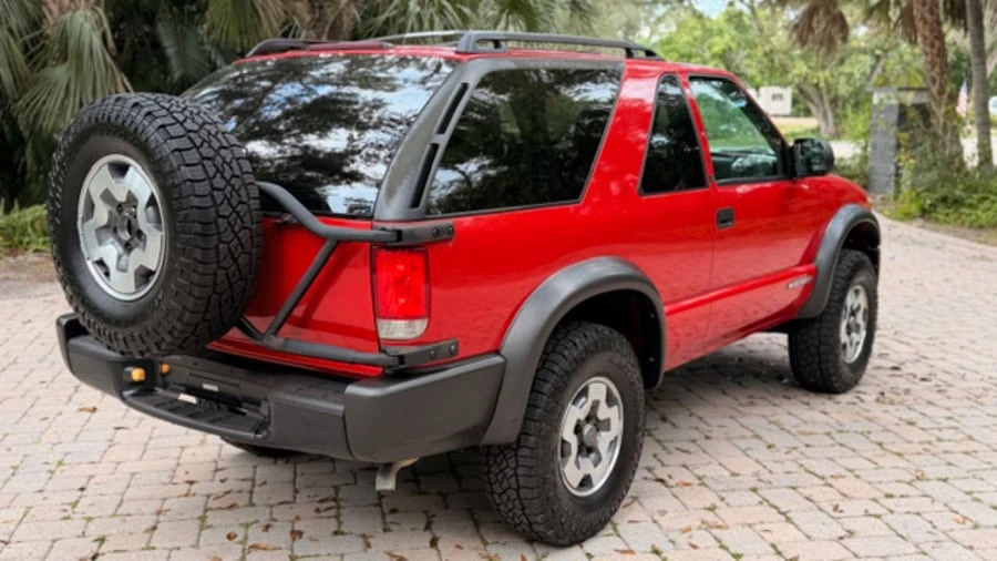 2000 Chevrolet S-10 Blazer 2nd Gen - Image 3 of 22