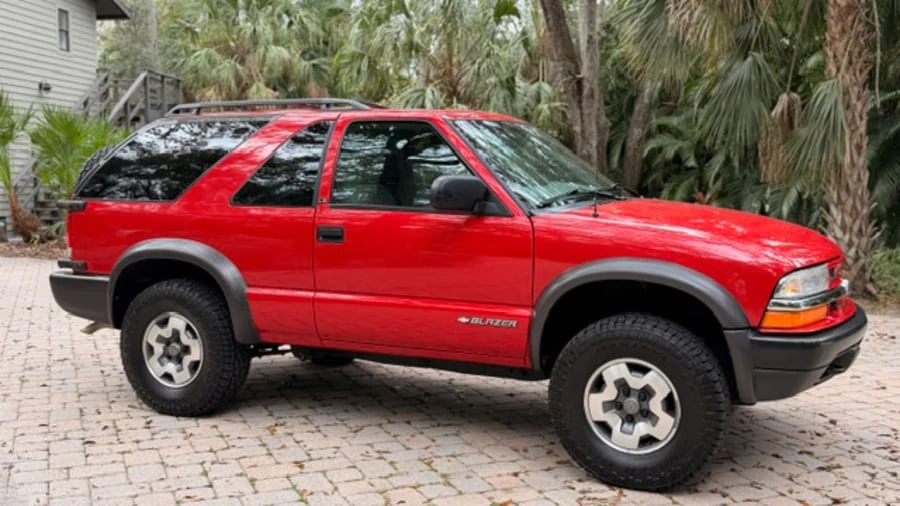 2000 Chevrolet S-10 Blazer 2nd Gen - Image 9 of 22