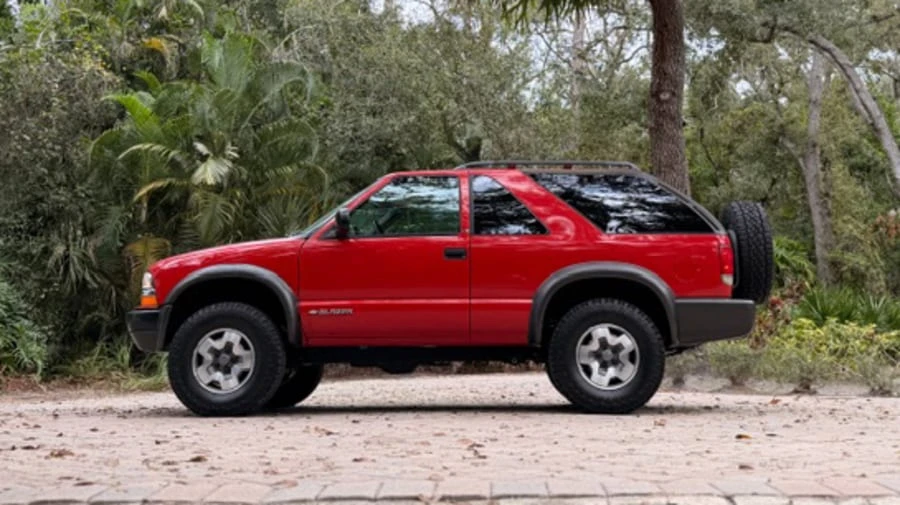 2000 Chevrolet S-10 Blazer 2nd Gen - Image 8 of 22