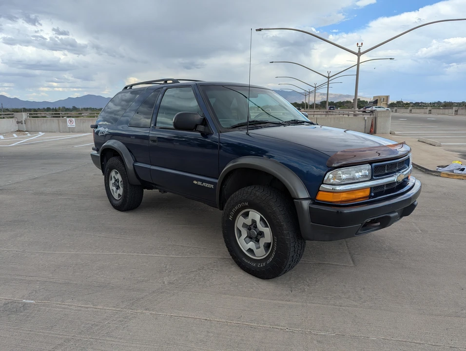 2000 Chevrolet Blazer - Image 9 of 31