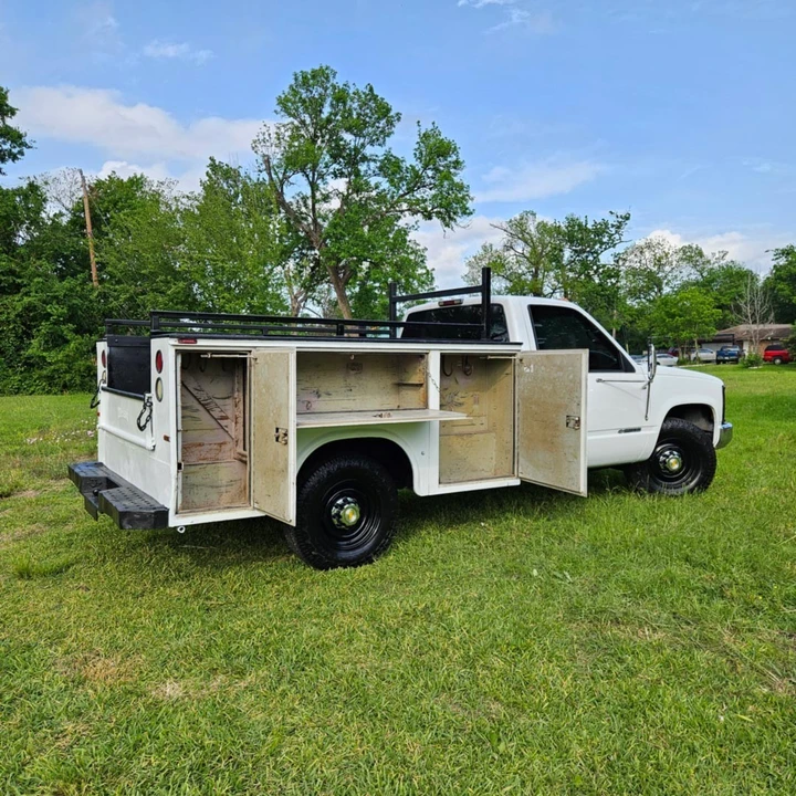 2000 Chevrolet C/K 4th Gen - Image 3 of 12