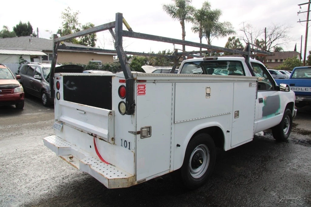 2000 Chevrolet C/K 4th Gen - Image 6 of 21