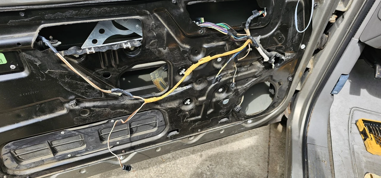 2000 Chevrolet C/K 4th Gen - Image 15 of 15