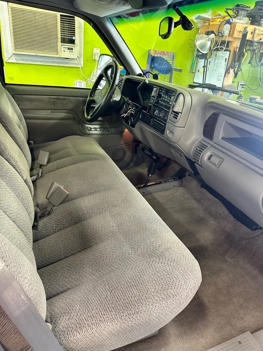 2000 Chevrolet C/K 4th Gen - Image 17 of 19