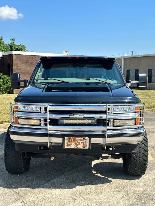 2000 Chevrolet C/K 4th Gen - Image 2 of 19