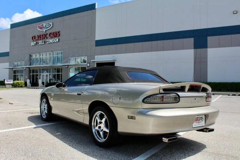 2000 Chevrolet Camaro 4th Gen - Image 11 of 12