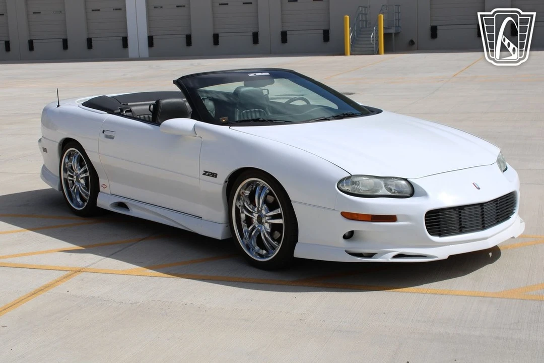 2000 Chevrolet Camaro 4th Gen - Image 6 of 12