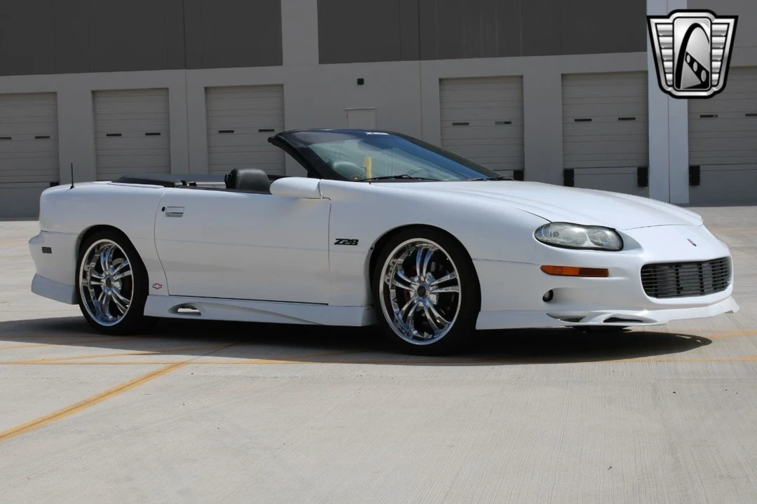 2000 Chevrolet Camaro 4th Gen - Image 7 of 12