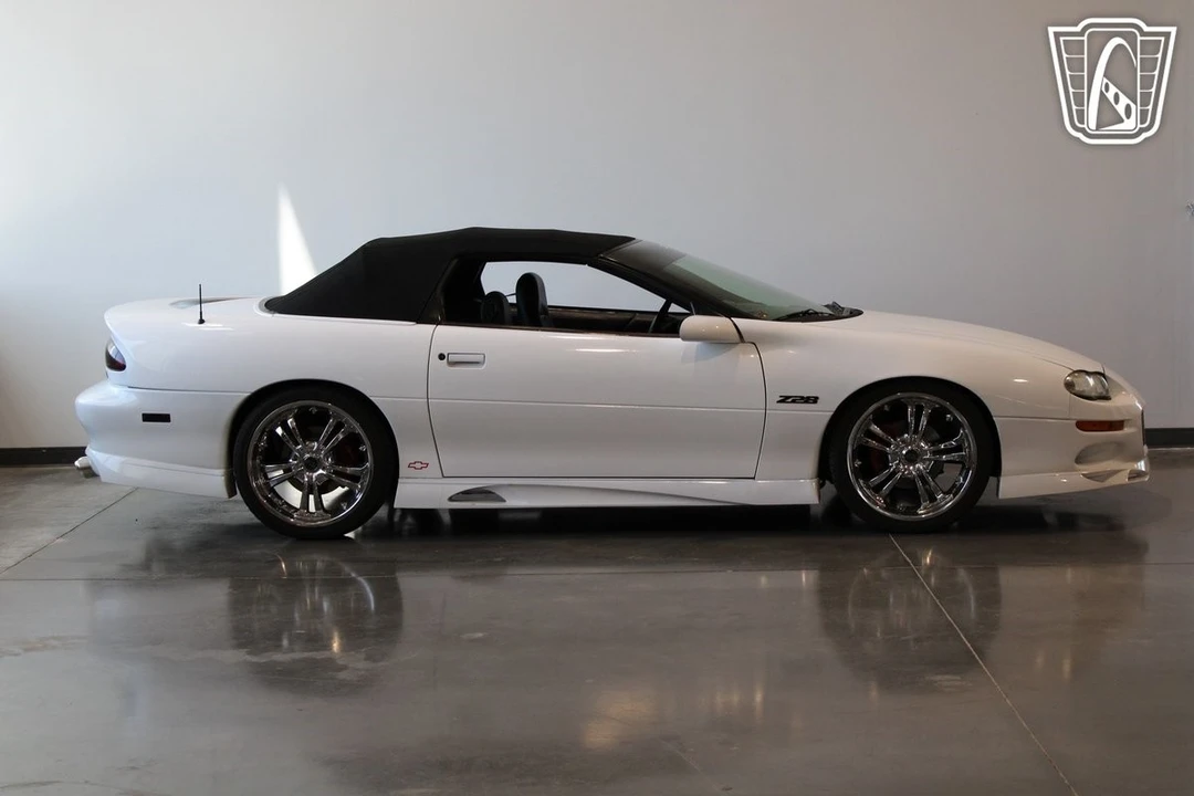 2000 Chevrolet Camaro 4th Gen - Image 15 of 21