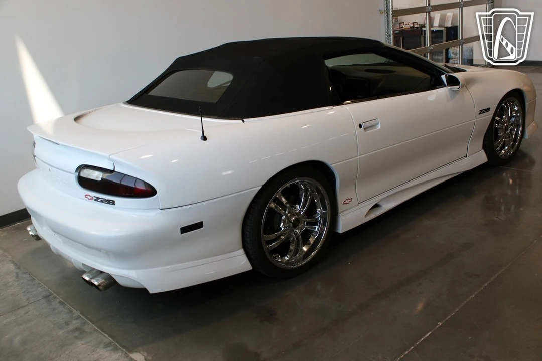 2000 Chevrolet Camaro 4th Gen - Image 16 of 21
