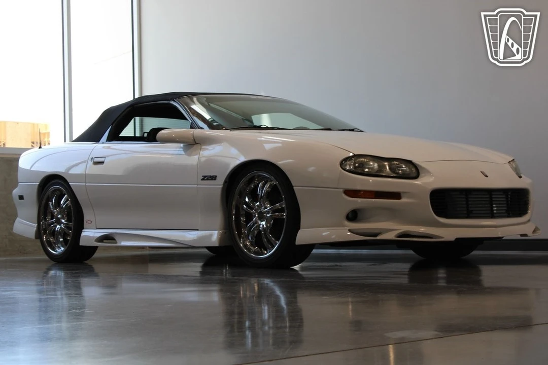 2000 Chevrolet Camaro 4th Gen - Image 18 of 21