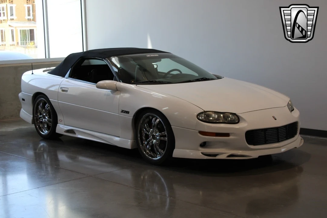 2000 Chevrolet Camaro 4th Gen - Image 13 of 21