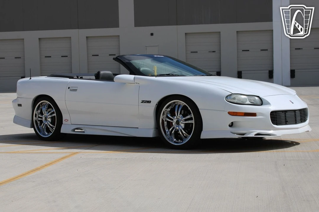 2000 Chevrolet Camaro 4th Gen - Image 7 of 12