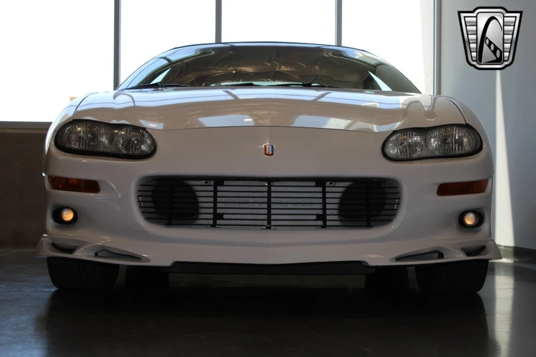 2000 Chevrolet Camaro 4th Gen - Image 16 of 21