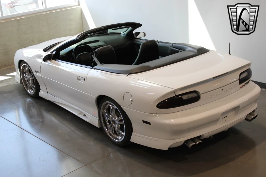 2000 Chevrolet Camaro 4th Gen - Image 18 of 21