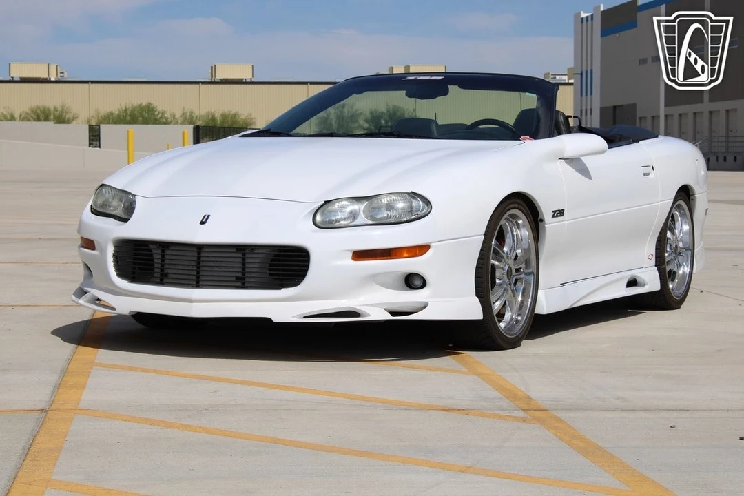 2000 Chevrolet Camaro 4th Gen - Image 5 of 12