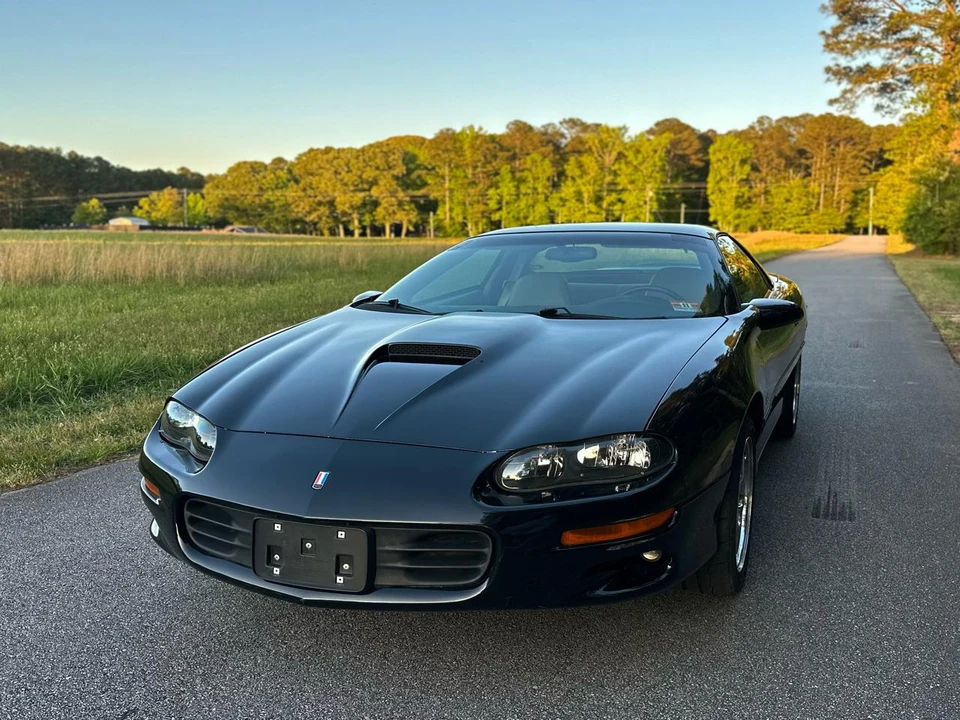 2000 Chevrolet Camaro SS 4th Gen - Image 5 of 20