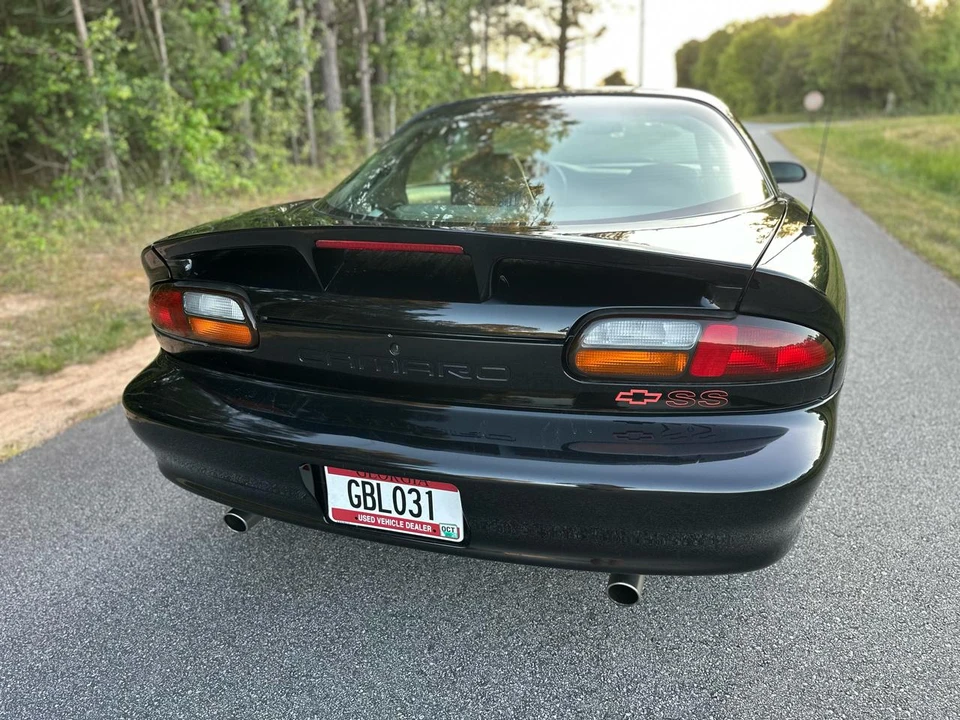 2000 Chevrolet Camaro SS 4th Gen - Image 8 of 20