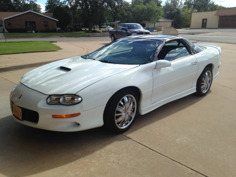 2000 Chevrolet Camaro 4th Gen - Image 2 of 16