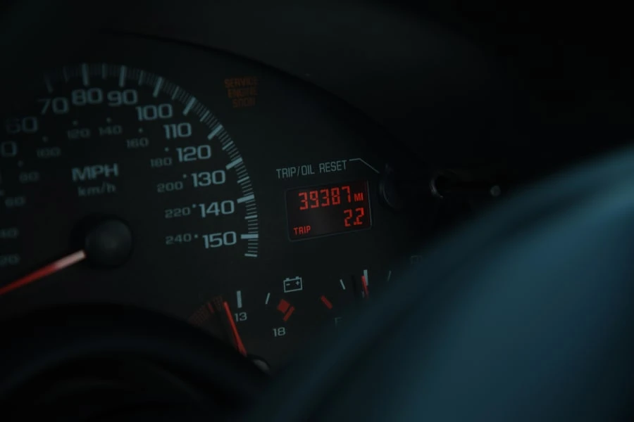 2000 Chevrolet Camaro 4th Gen - Image 6 of 16