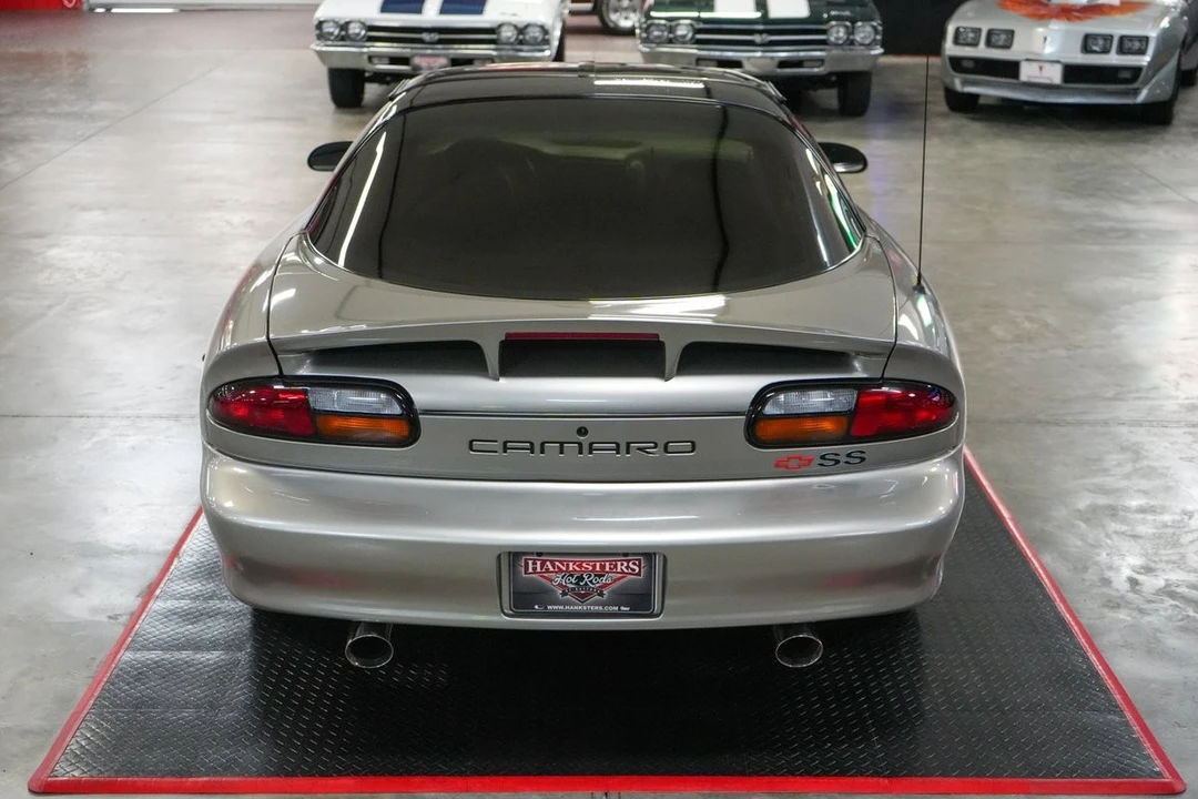 2000 Chevrolet Camaro - Image 14 of 31