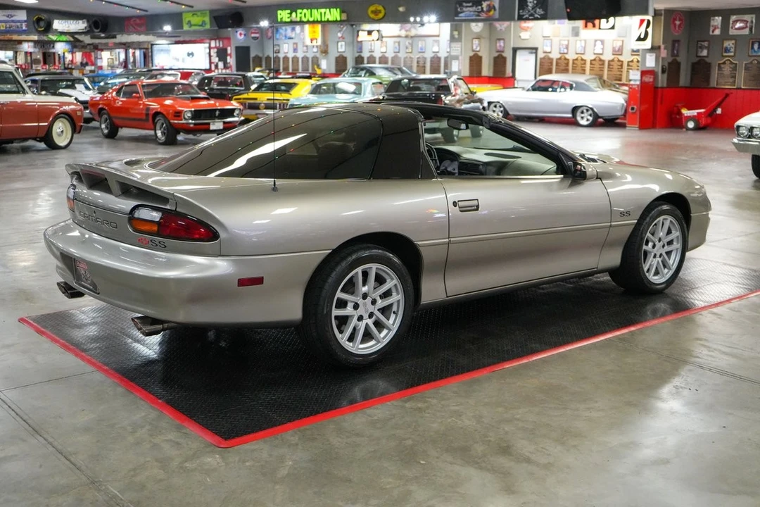 2000 Chevrolet Camaro - Image 31 of 31