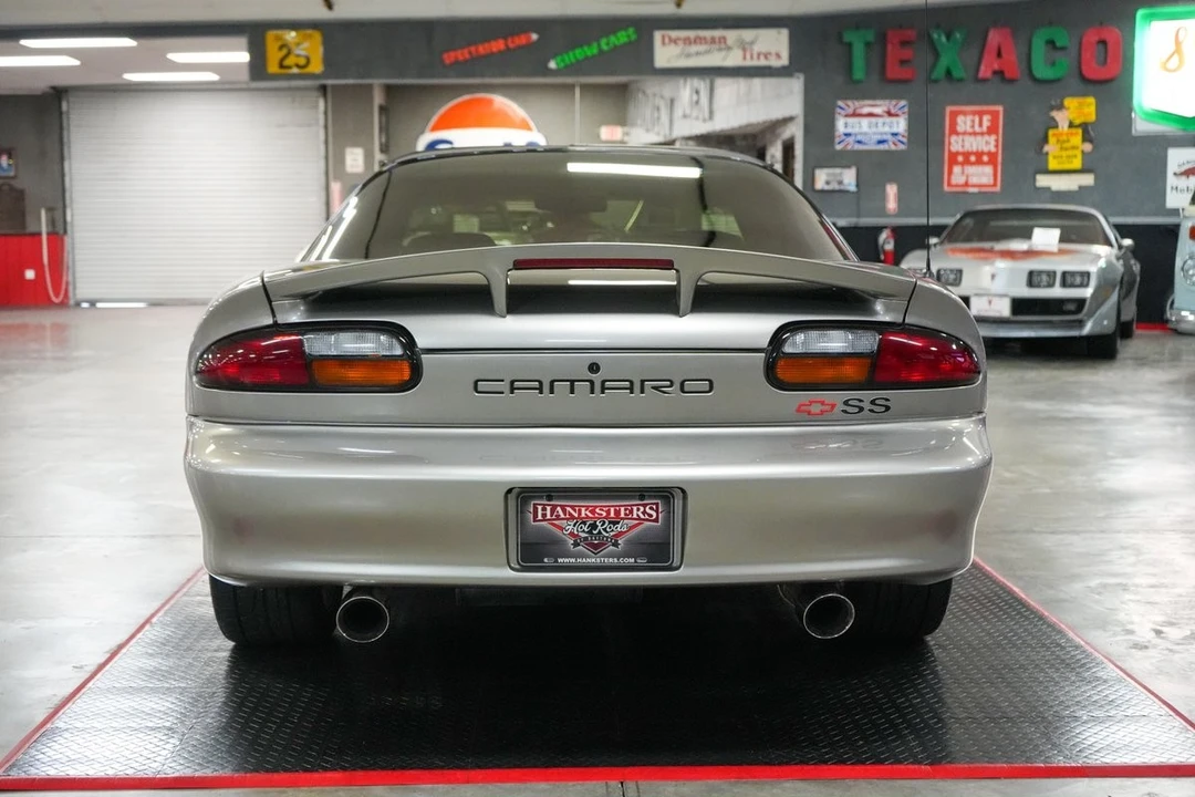 2000 Chevrolet Camaro - Image 22 of 31