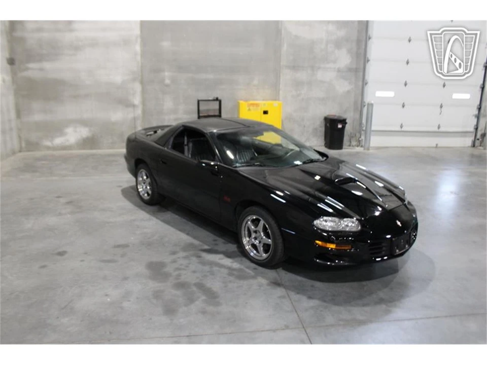2000 Chevrolet Camaro 4th Gen - Image 16 of 31