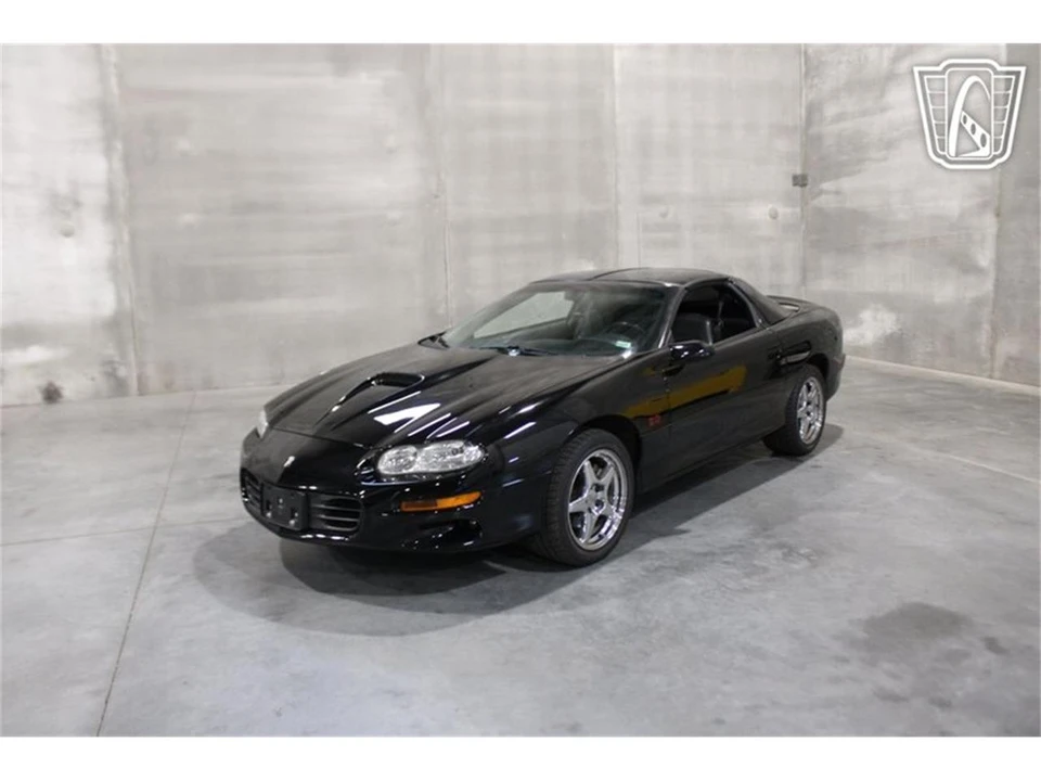 2000 Chevrolet Camaro 4th Gen - Image 2 of 31
