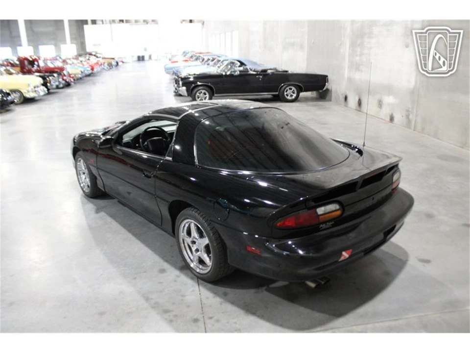 2000 Chevrolet Camaro 4th Gen - Image 12 of 31