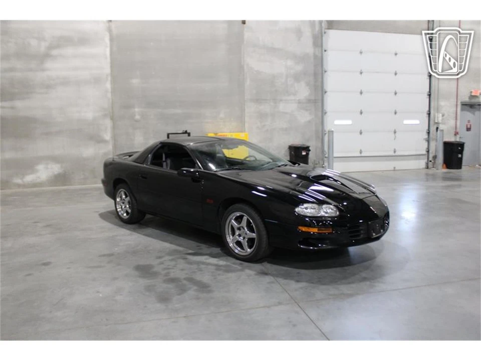 2000 Chevrolet Camaro 4th Gen - Image 8 of 31