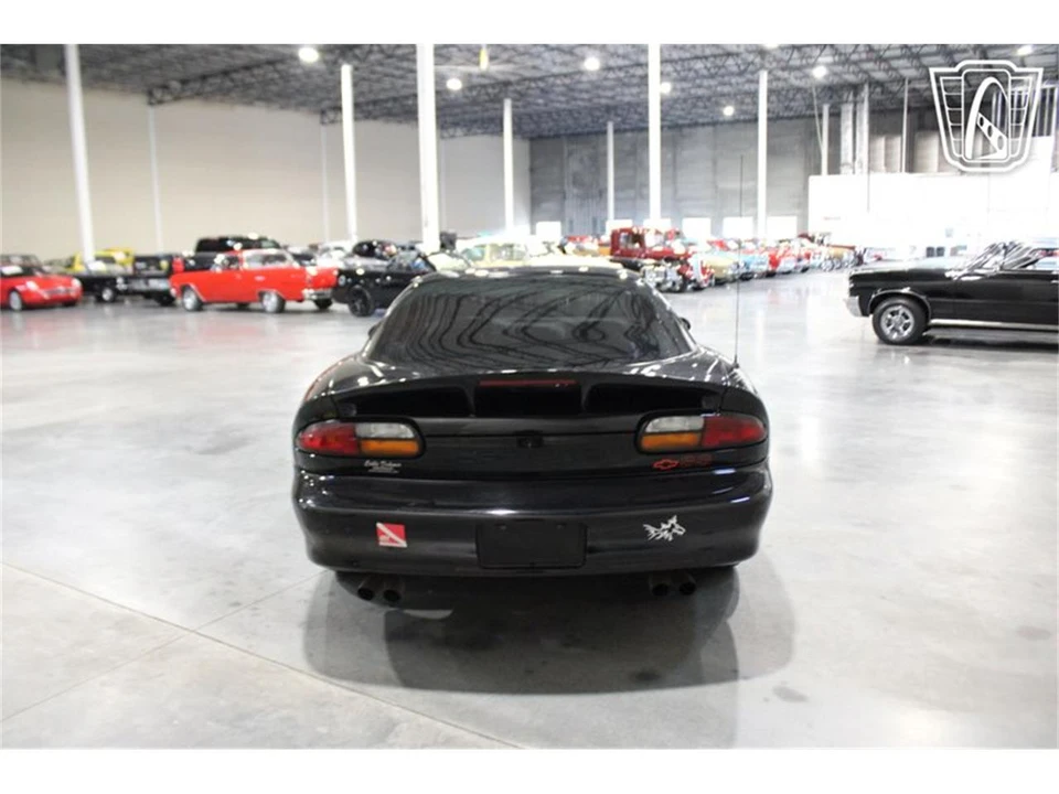 2000 Chevrolet Camaro 4th Gen - Image 5 of 31