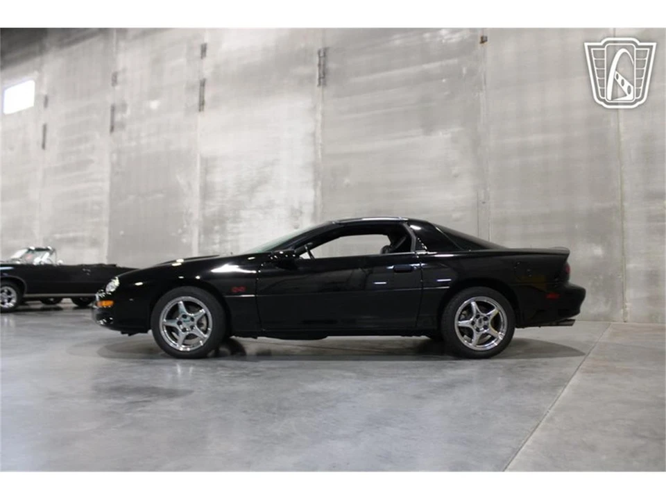 2000 Chevrolet Camaro 4th Gen - Image 19 of 31
