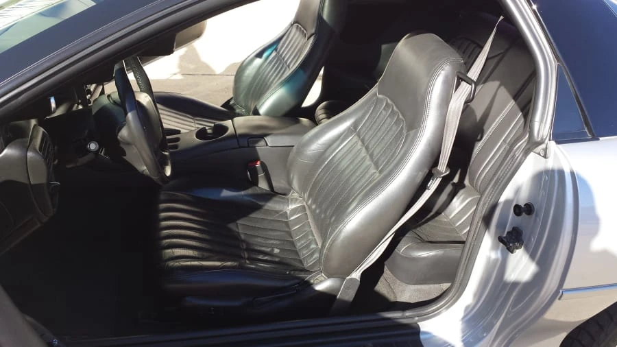 2000 Chevrolet Camaro 4th Gen - Image 5 of 9