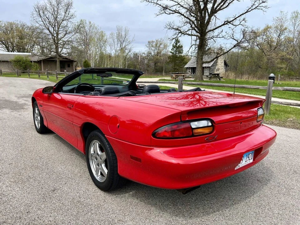 2000 Chevrolet Camaro 4th Gen - Image 12 of 25