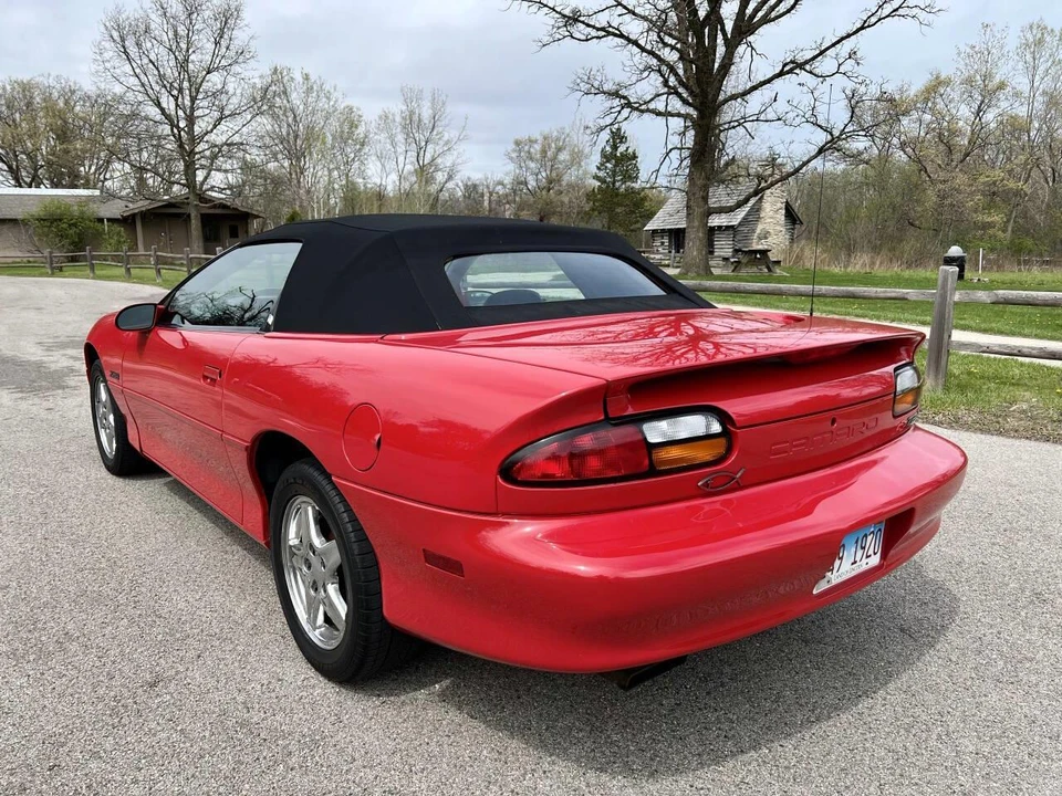 2000 Chevrolet Camaro 4th Gen - Image 11 of 25