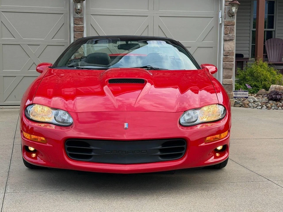 2000 Chevrolet Camaro 4th Gen - Image 2 of 31