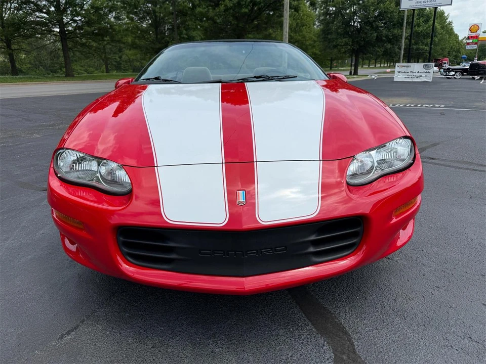 2000 Chevrolet Camaro 4th Gen - Image 13 of 31