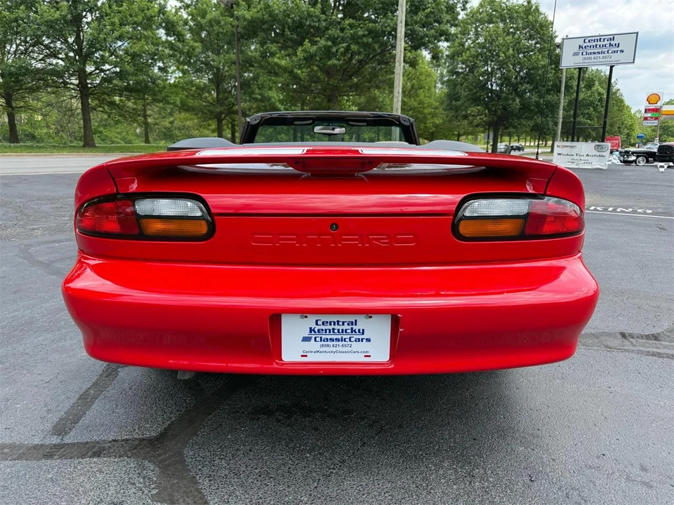 2000 Chevrolet Camaro 4th Gen - Image 16 of 31