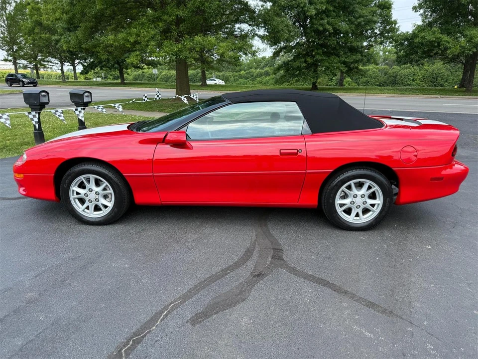 2000 Chevrolet Camaro 4th Gen - Image 6 of 31