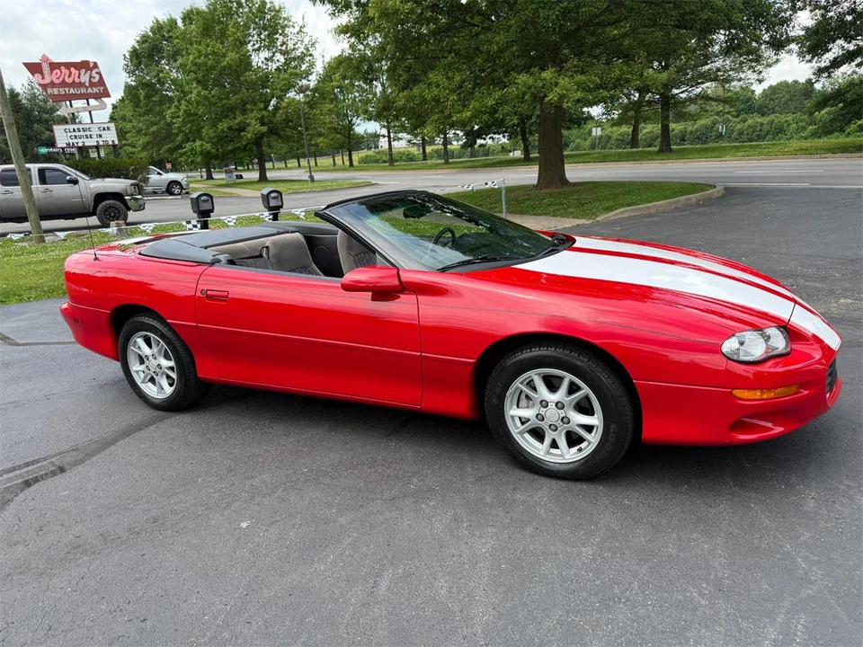 2000 Chevrolet Camaro 4th Gen - Image 19 of 31