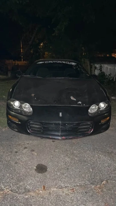 2000 Chevrolet Camaro 4th Gen - Image 2 of 3