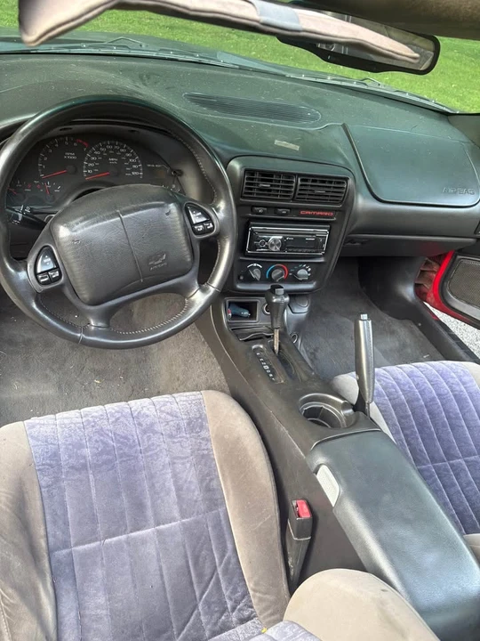 2000 Chevrolet Camaro 4th Gen - Image 8 of 9