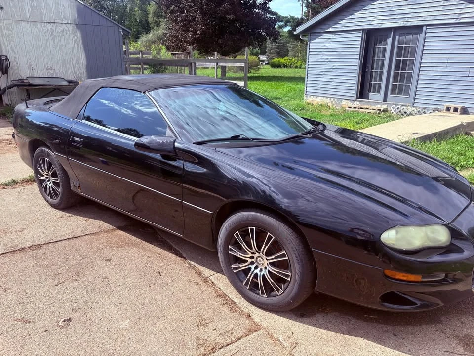 2000 Chevrolet Camaro 4th Gen - Image 11 of 19