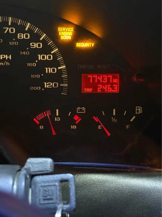 2000 Chevrolet Camaro 4th Gen - Image 6 of 8