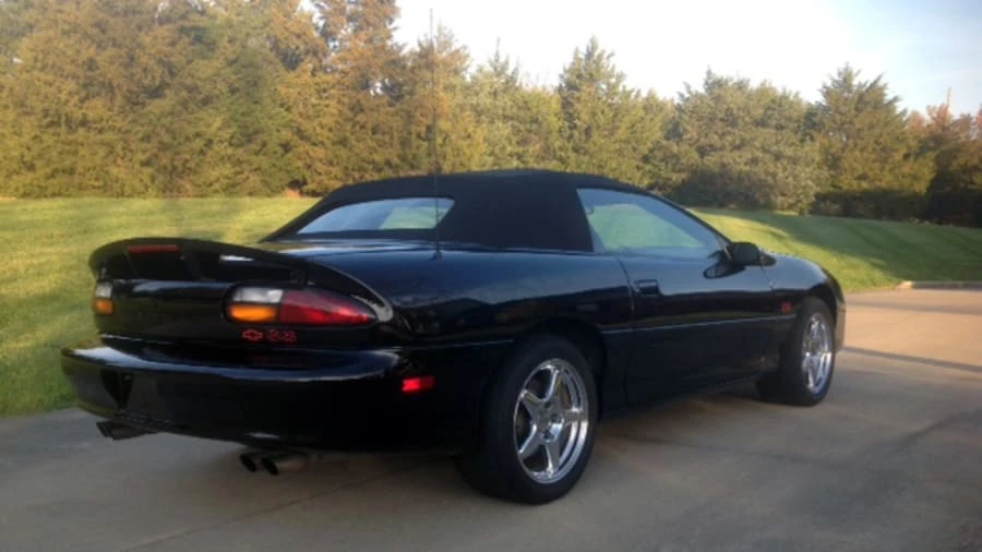 2000 Chevrolet Camaro 4th Gen - Image 3 of 7