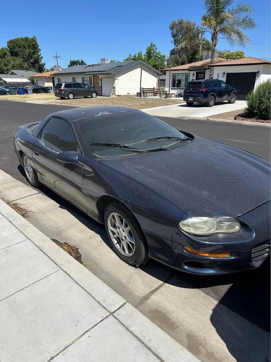 2000 Chevrolet Camaro 4th Gen - Image 2 of 7