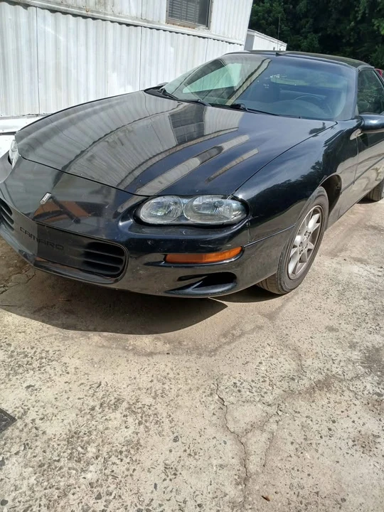 2000 Chevrolet Camaro 4th Gen - Image 3 of 4