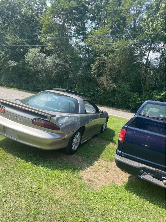 2000 Chevrolet Camaro 4th Gen - Image 3 of 5